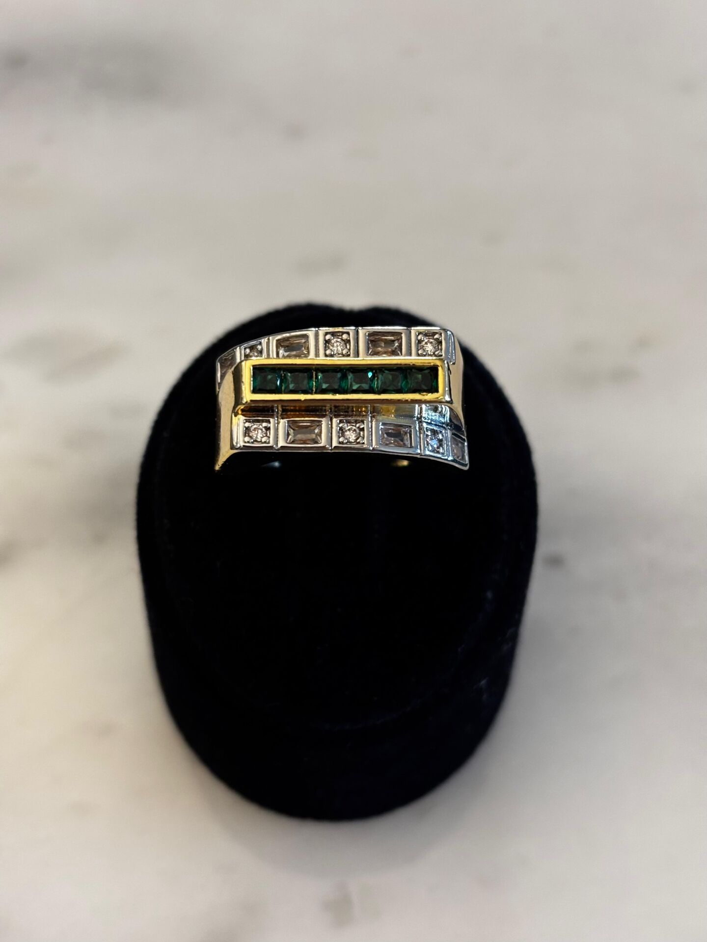 Straight Green Stone Yüzük