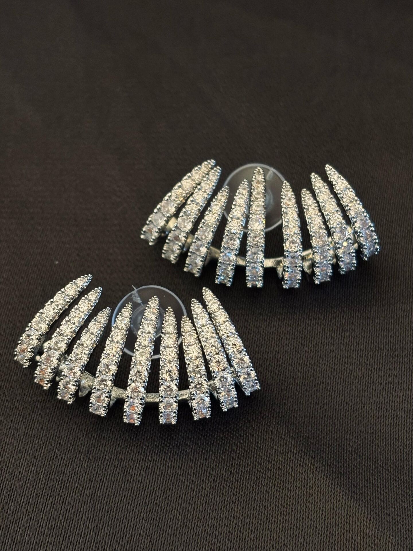 Cascade Küpe
