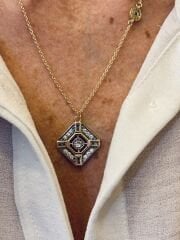 Radiant Luxury Kolye