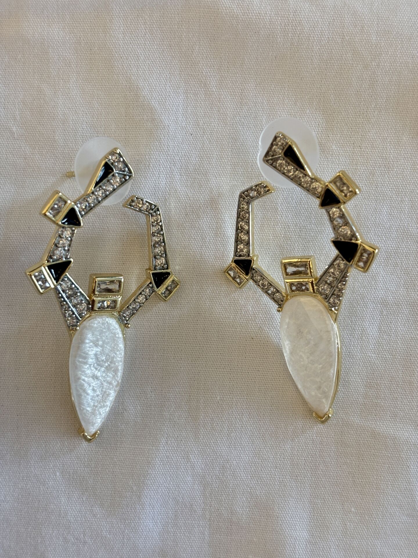 WhiteStone Küpe
