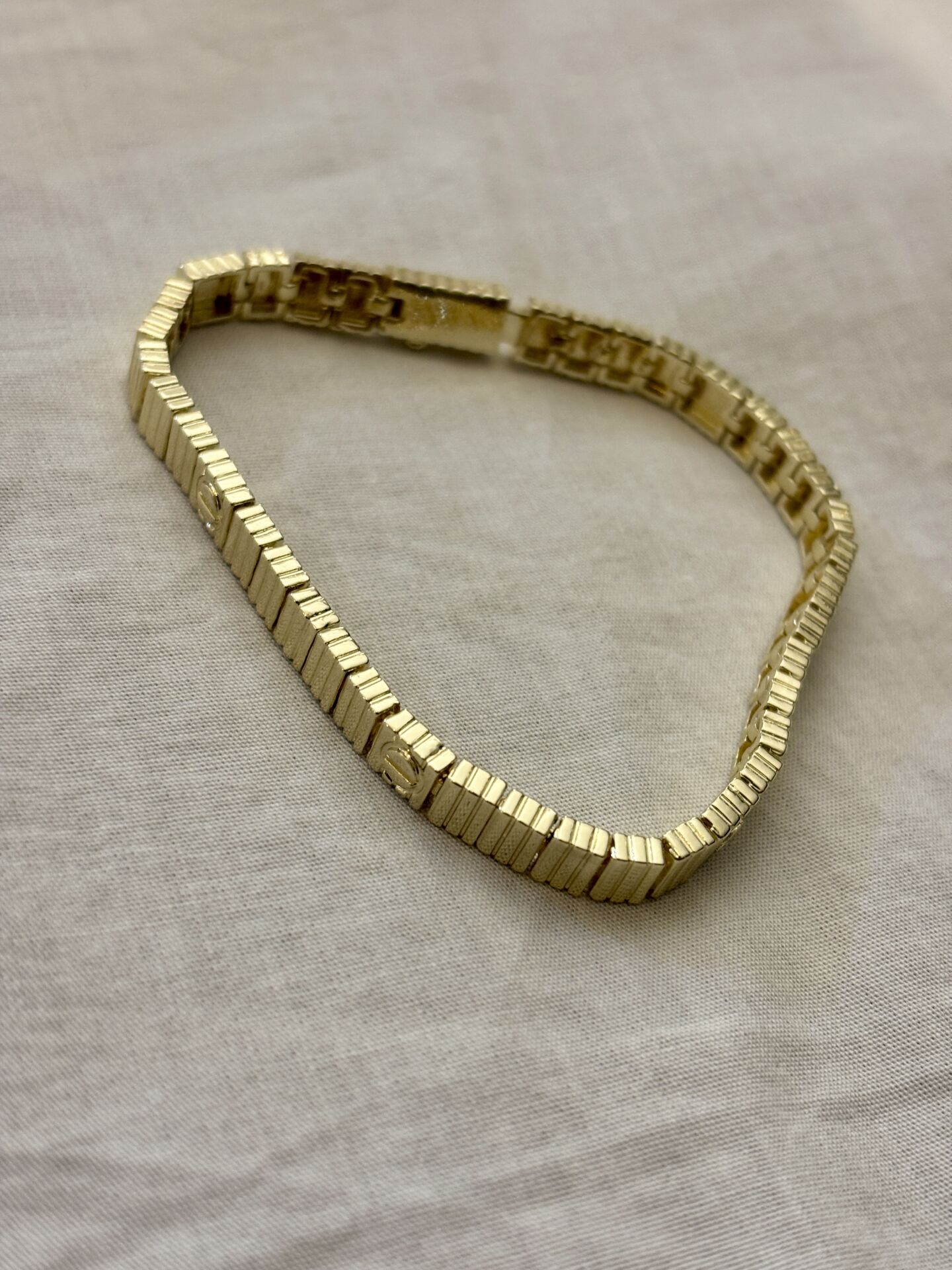 Marka Bileklik (Gold Renk)