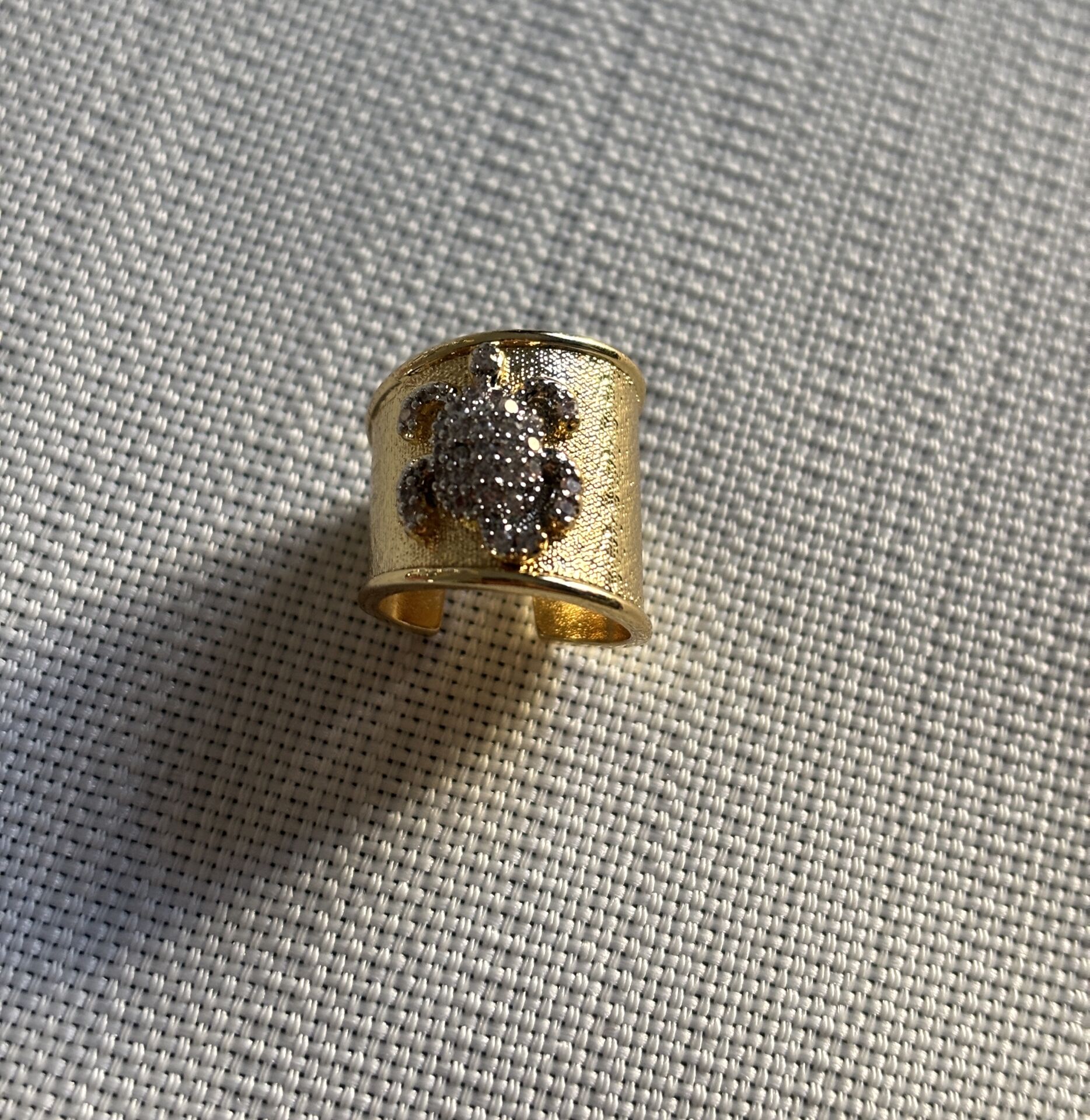 Turtle Designed Ear Cuff