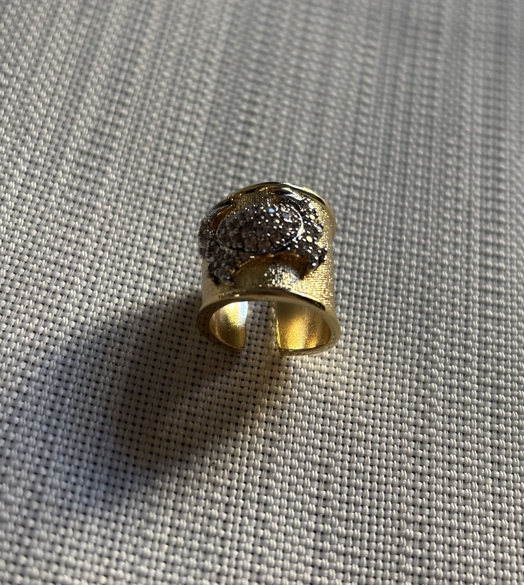 Crab Designed Ear Cuff