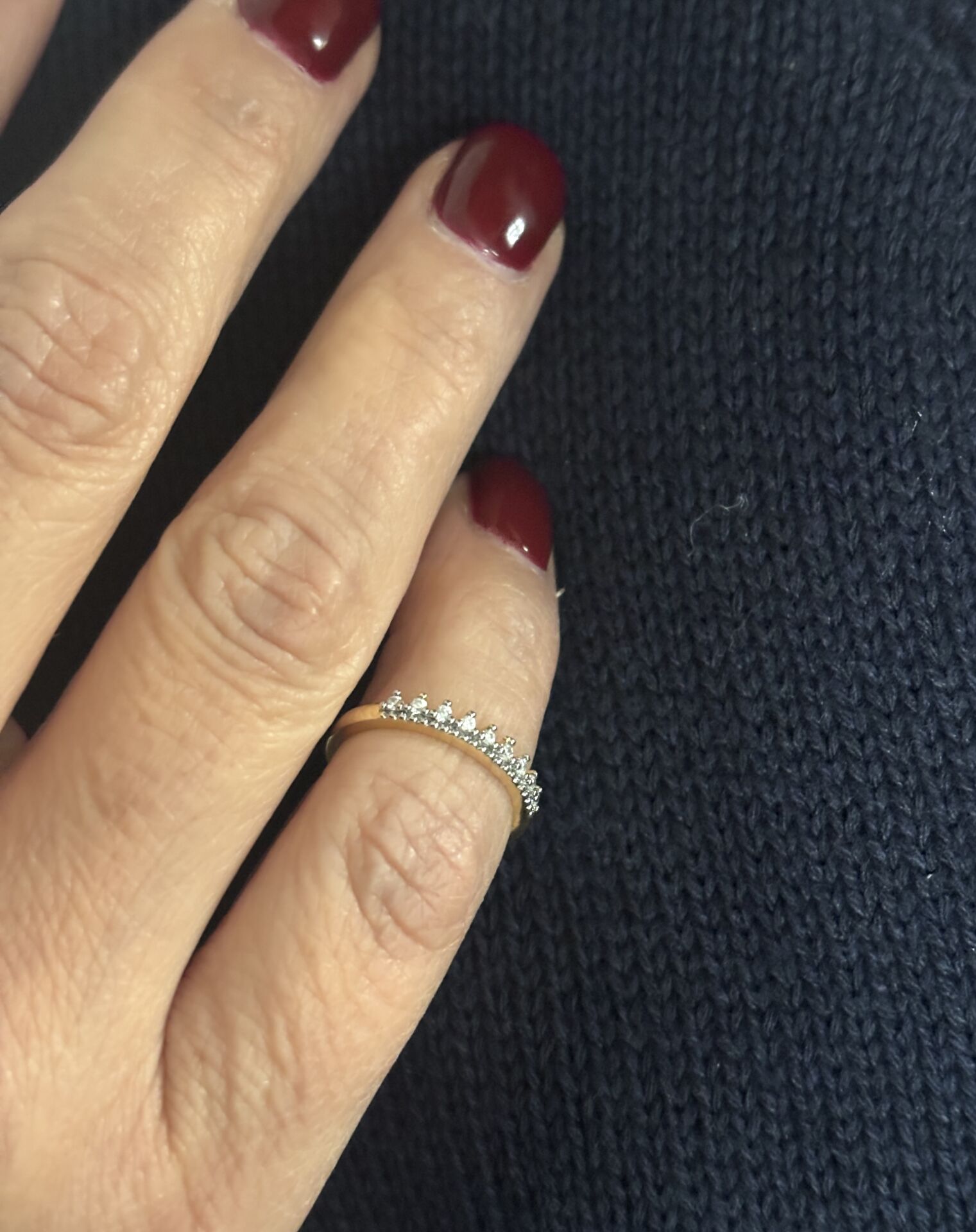 Serçe parmak yüzük